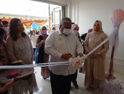 Gubernur Ali Mazi resmikan klinik Ameno Aesthetic