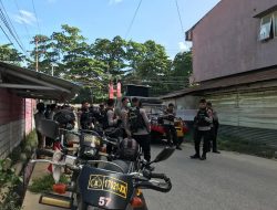 Aparat TNI POLRI Redam Kerusuhan di Jl. MT. Haryono Kendari