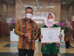 Wali Kota Kendari Terima Piala Kota Layak Anak