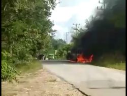 Sebuah Mini Bus Ludes Terbakar Saat Mengangkut BBM