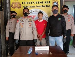Pengguna Shabu di Bekuk di Depan Rumahnya Sendiri