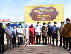 Wali Kota Kendari Hadiri Peletakan Batu Pertama Masjid Hajjah Ratna