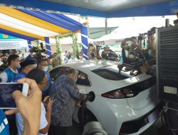 Ali Mazi Resmikan Stasiun Pengisian Kendaraan Listrik Pertama di Sultra