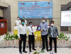Jurnalistik UHO dan PWI Gelar Diskusi Anugerah Jurnalistik Adinegoro