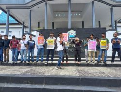 Jurnalis Lakban Mulut Tolak Pasal Bermasalah di RKUHP