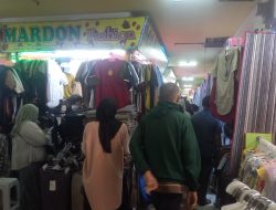 Jelang Lebaran 2023, Mall Mandonga Kendari Dipadati Pengunjung