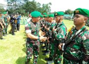 Penerimaan Satgas Pamtas Yonif 725/Waroagi, Pangdam XIV/Hsn Apresiasi Keberhasilan dan Segera Adaptasi Tugas Pengamanan Pemilu
