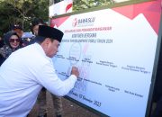 Pj Gubernur dan Bawaslu Se-Sultra Tandatangani Deklarasi Pemilu Damai