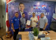DPP Demokrat Resmi Berikan Surat Tugas ke Darwin sebagai Calon Bupati Mubar
