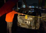 Korsleting Arus Listrik, Jadi Penyebab Mobil Minibus di Jembatan Pasar Baru Hangus Terbakar