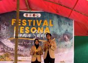 Pemanfaatan Potensi Alam Desa Wisata Namu, Mahasiswa KKN-PPM UGM SG-008 Demonstrasi Pembuatan Selai Kelapa