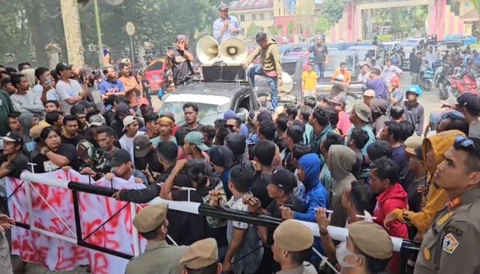 Ratusan Nelayan di Sultra Protes Kebijakan Migrasi Izin Kapal, Tuding Pemerintah Pusat Bebani Nelayan