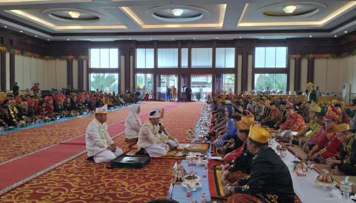 Pengukuhan Dewan Pengurus Pusat LAT Periode 2025–2030: “Inae Konasara Ie Pinesara, Inae Liasara Ie Pinekasara”