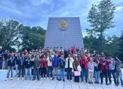 Organisasi Kemahasiswaan Cipayung Plus Kendari Peringati Hari Pahlawan dengan Ziarah dan Upacara di Taman Makam Pahlawan Watubangga