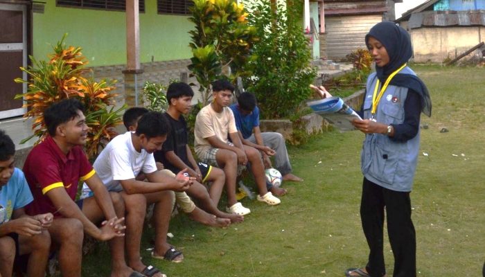 Mahasiswa KKN-PPM UGM Lakukan Penguatan Kapasitas Hospitality Wisata bagi Pemuda Desa Batu Jaya