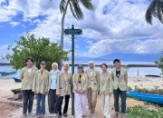 KKN-PPM UGM Pasang Papan Jalan “EKOGAMA”, Perkuat Identitas dan Penataan Desa Batu Jaya