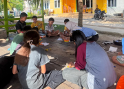 Mahasiswa KKN-PPM UGM Ajak Anak Desa Batu Jaya Kembangkan Kreativitas Lewat Kerajinan Flanel