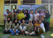 KKN UGM Kenalkan Pembuatan Sabun Cuci Pakaian kepada Warga Batu Jaya